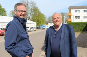 Minister Bouillon bedankte sich ausdrücklich bei der Stadt Lebach, vertreten durch den Ersten Beigeordneten Markus Schu, für die jahrelange gute Zusammenarbeit. Fotos: Kirsch/Stadt
